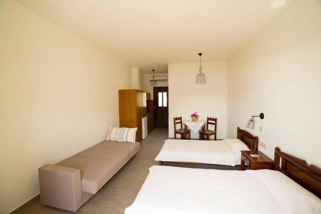 Hotel Porto Potha Télendosz Kültér fotó